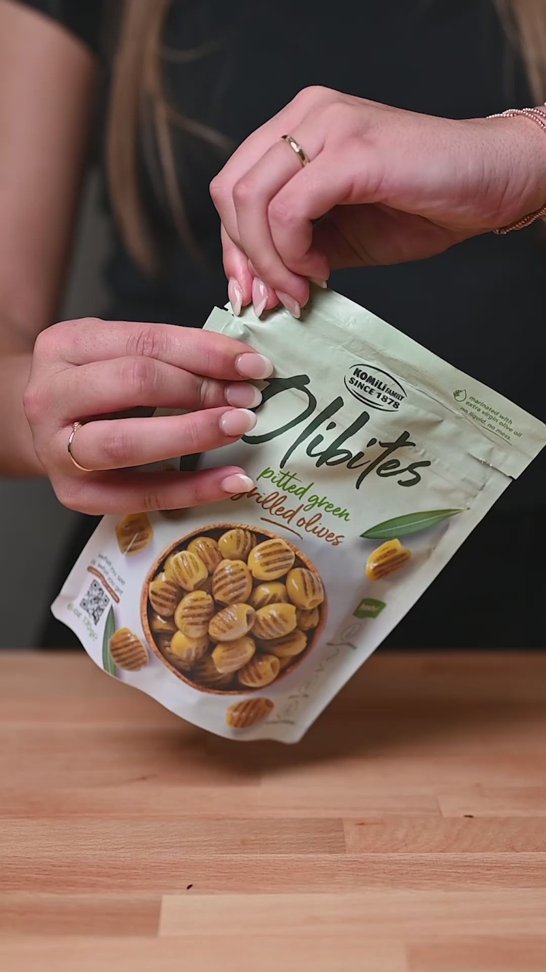 幻のびわ蜜 しころ蜜 あざみ蜜くり蜜 各600g ４本 2400ｇ希少＆超希少 幻のびわ蜜 しころ蜜 あざみ蜜くり蜜 各600g 4本 2400g